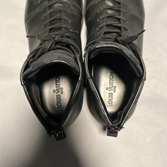 Louis Vuitton Mens Monogram Sneakers Size 10 - Picture 5 of 6